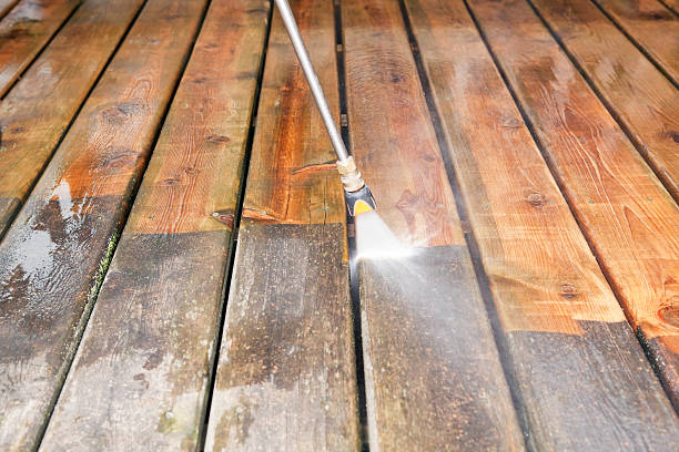Best Pool Deck Cleaning  in Haslet, TX